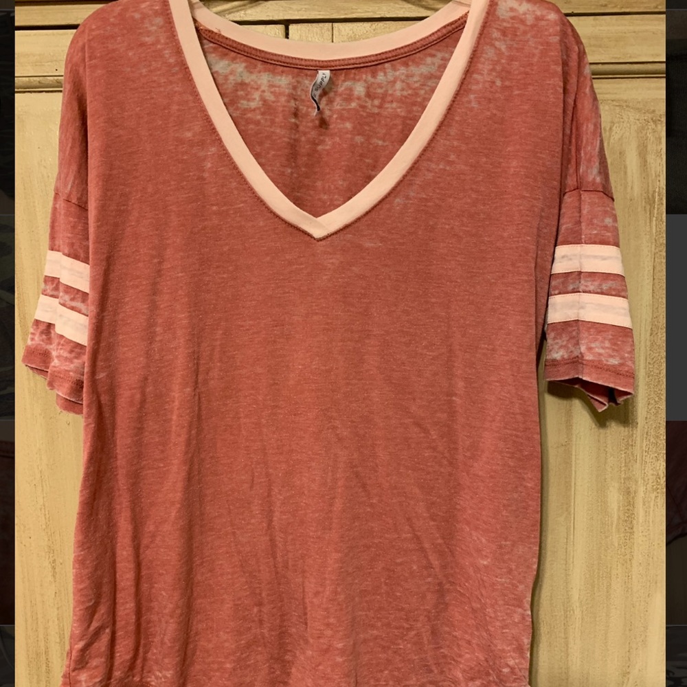 Short Sleeve Z Supply V Neck Pocket Tee Sz M